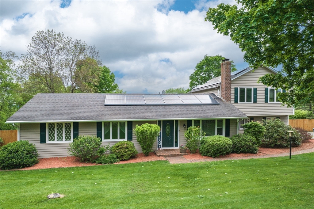 98 Town Farm Rd