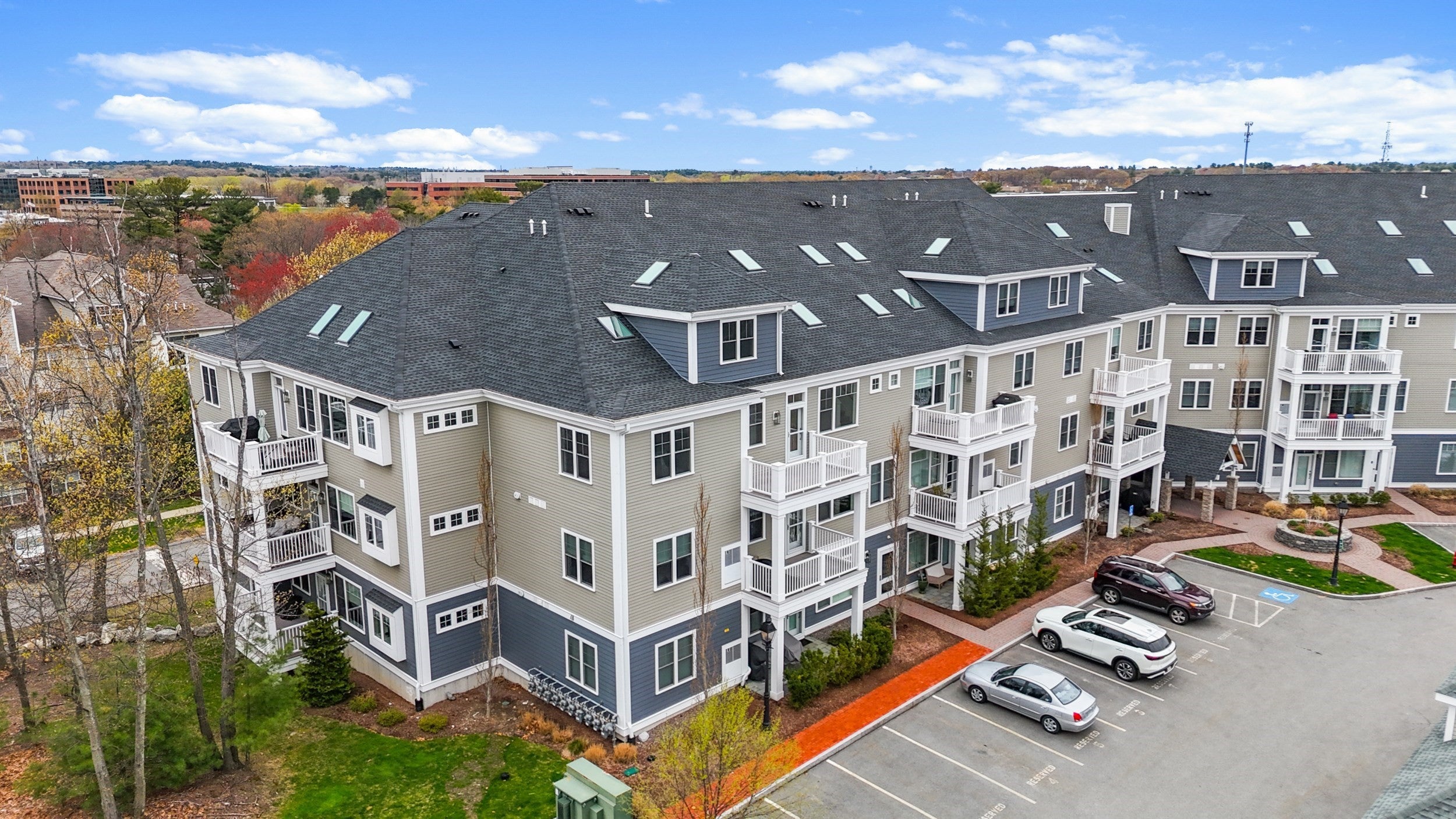 Photo of 16 Taylor Drive, Reading, MA