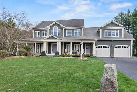 3 Stillwater Creek Ln Easton MA 02356