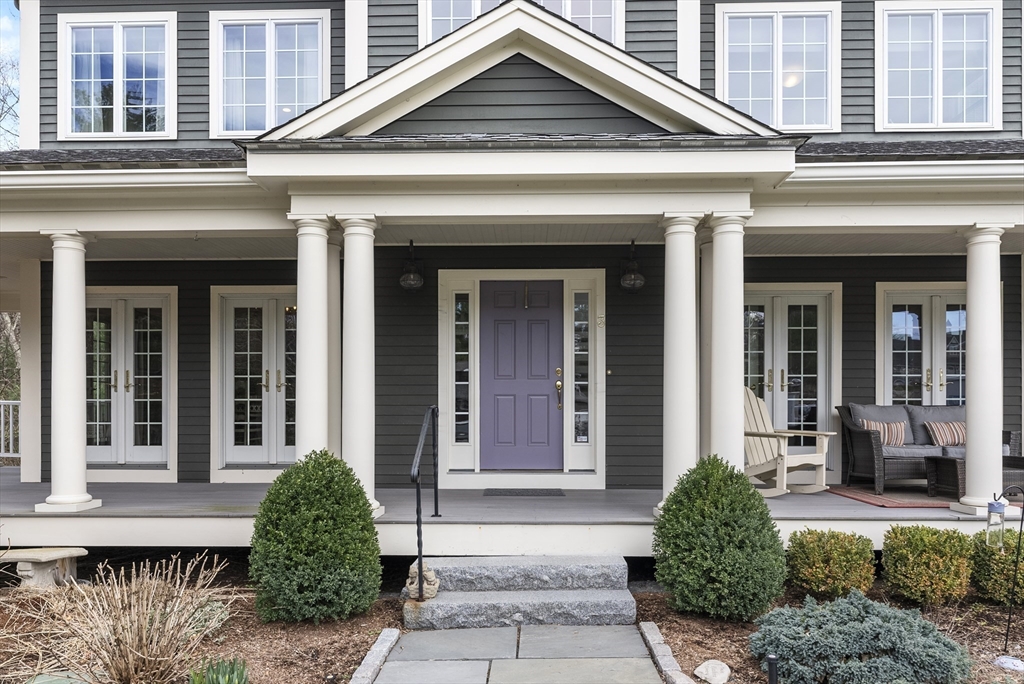 3 Stillwater Creek Ln