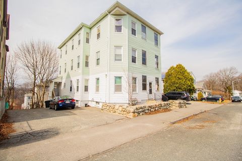 Photo of 91 Stanton St, Worcester, MA 01605 (MLS # 73495758)