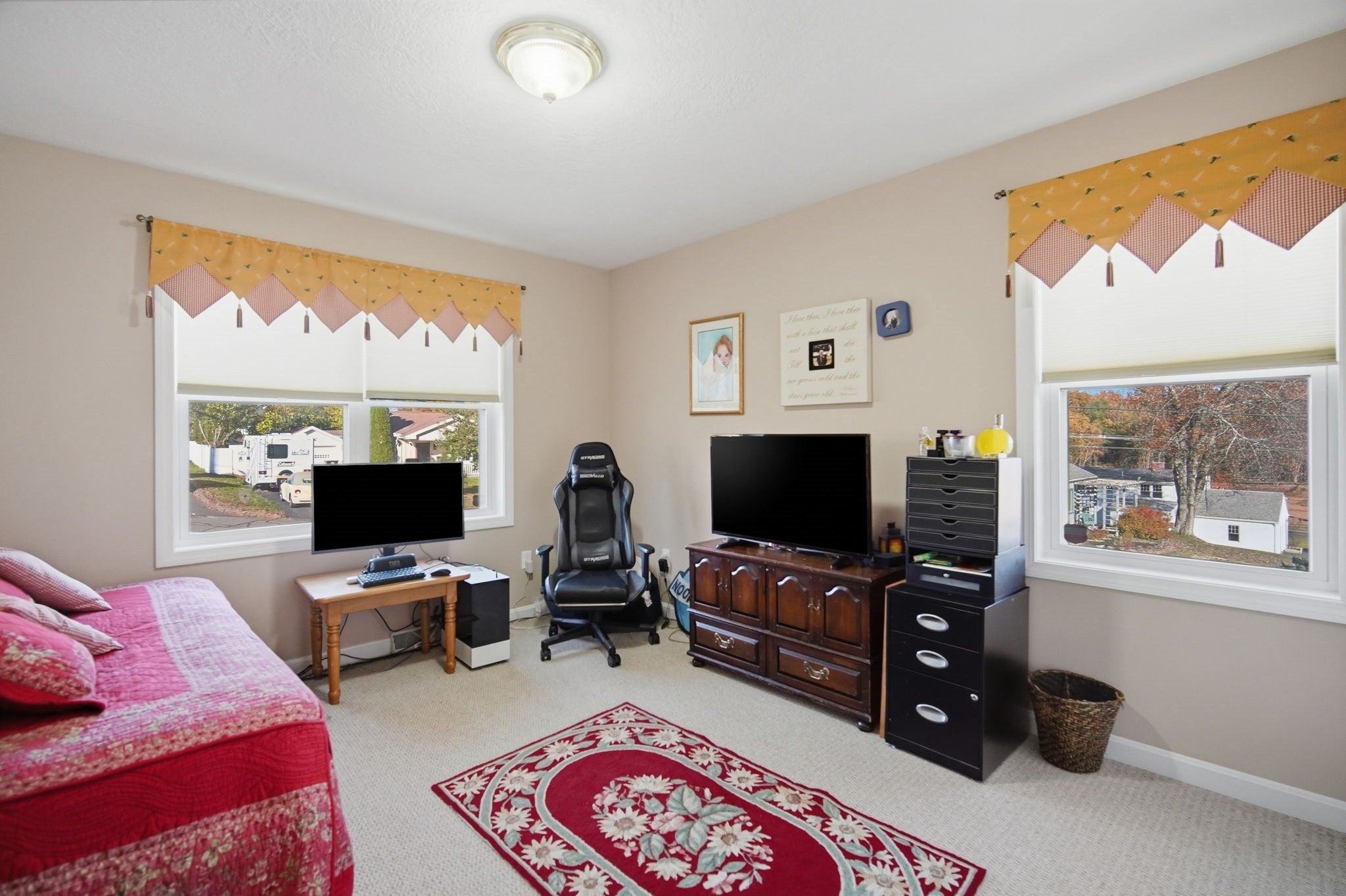26 Mayer DR, Holyoke, MA Photo #26