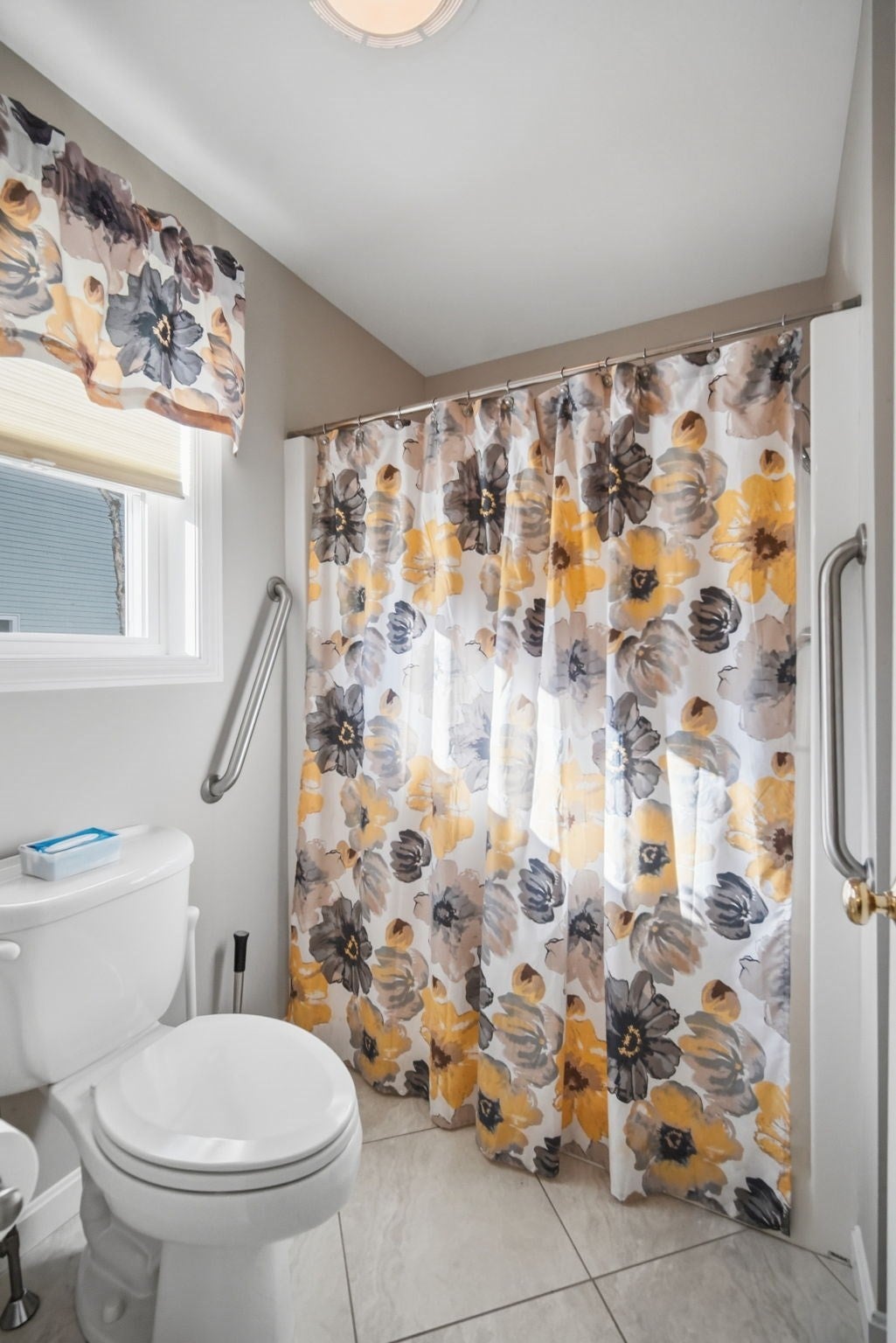 26 Mayer DR, Holyoke, MA Photo #20