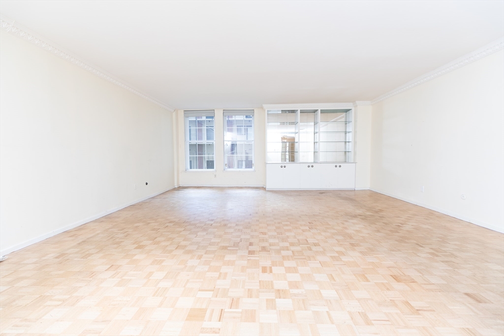 72 Mt. Vernon St. BA-72