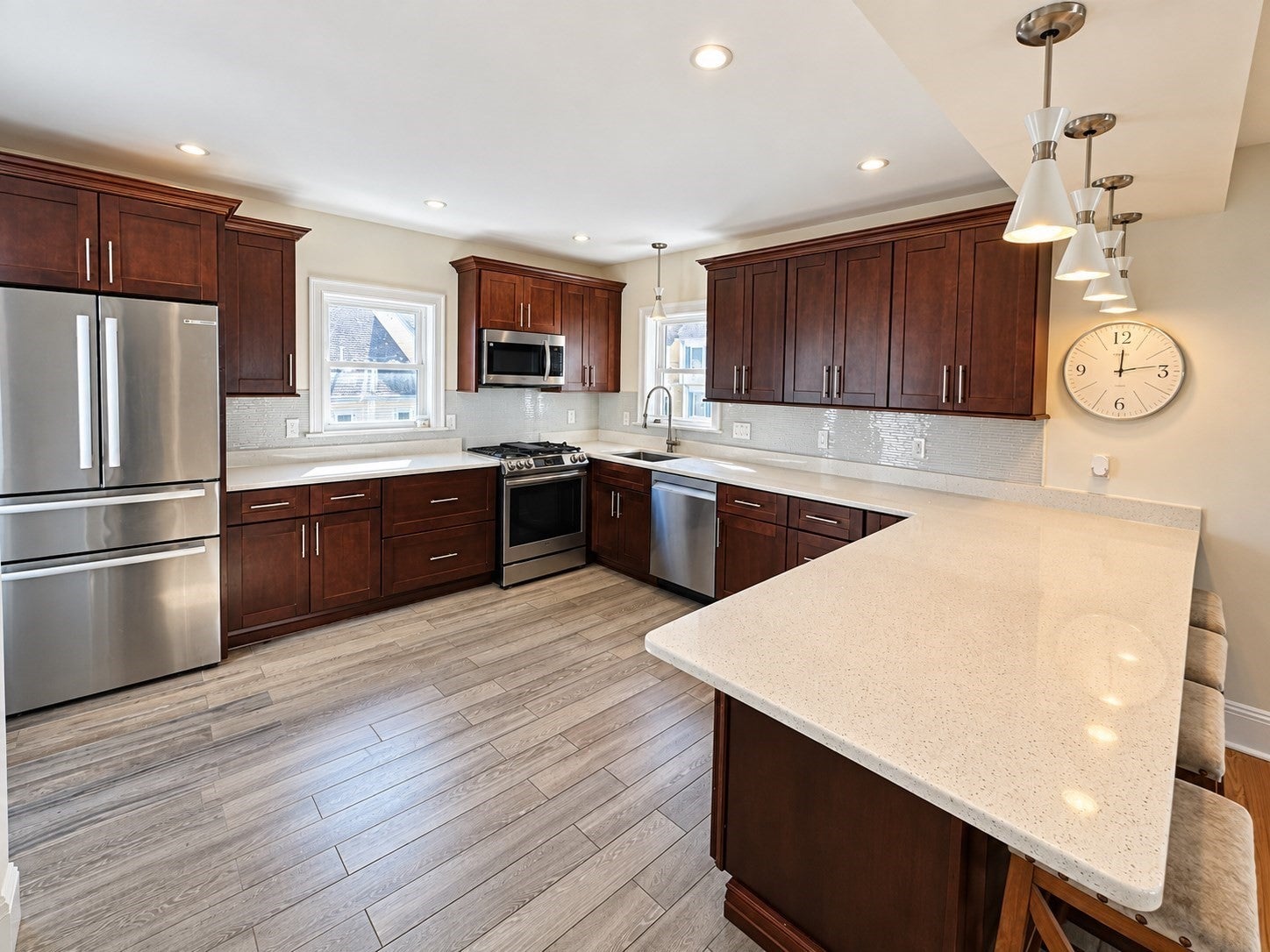 Photo of 57 Melvin ST, Wakefield, MA