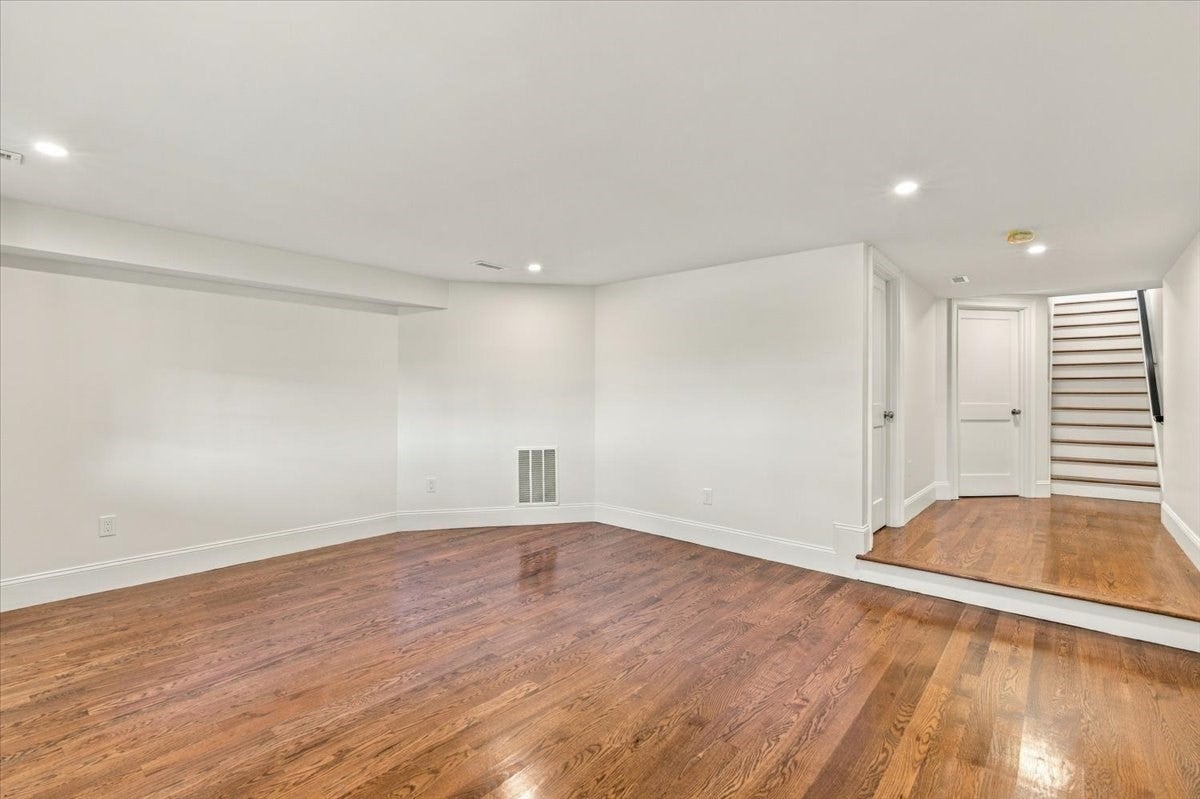 160 Hersey St, Hingham, MA, 160 Hersey St, Hingham, MA Photo #38