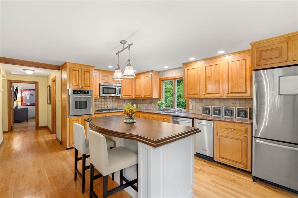 1857 Great Pond Road