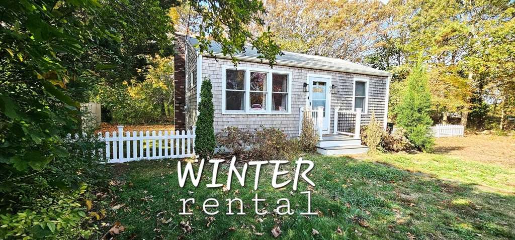 Photo of 93 Ploughed Neck Rd, Sandwich, MA