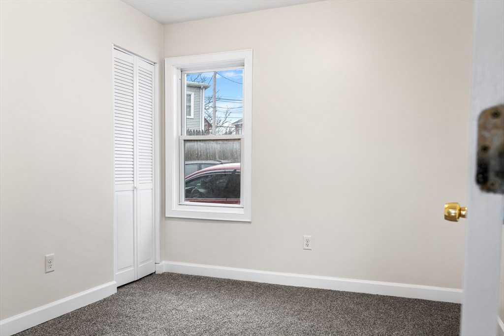 15 Lowe St 1