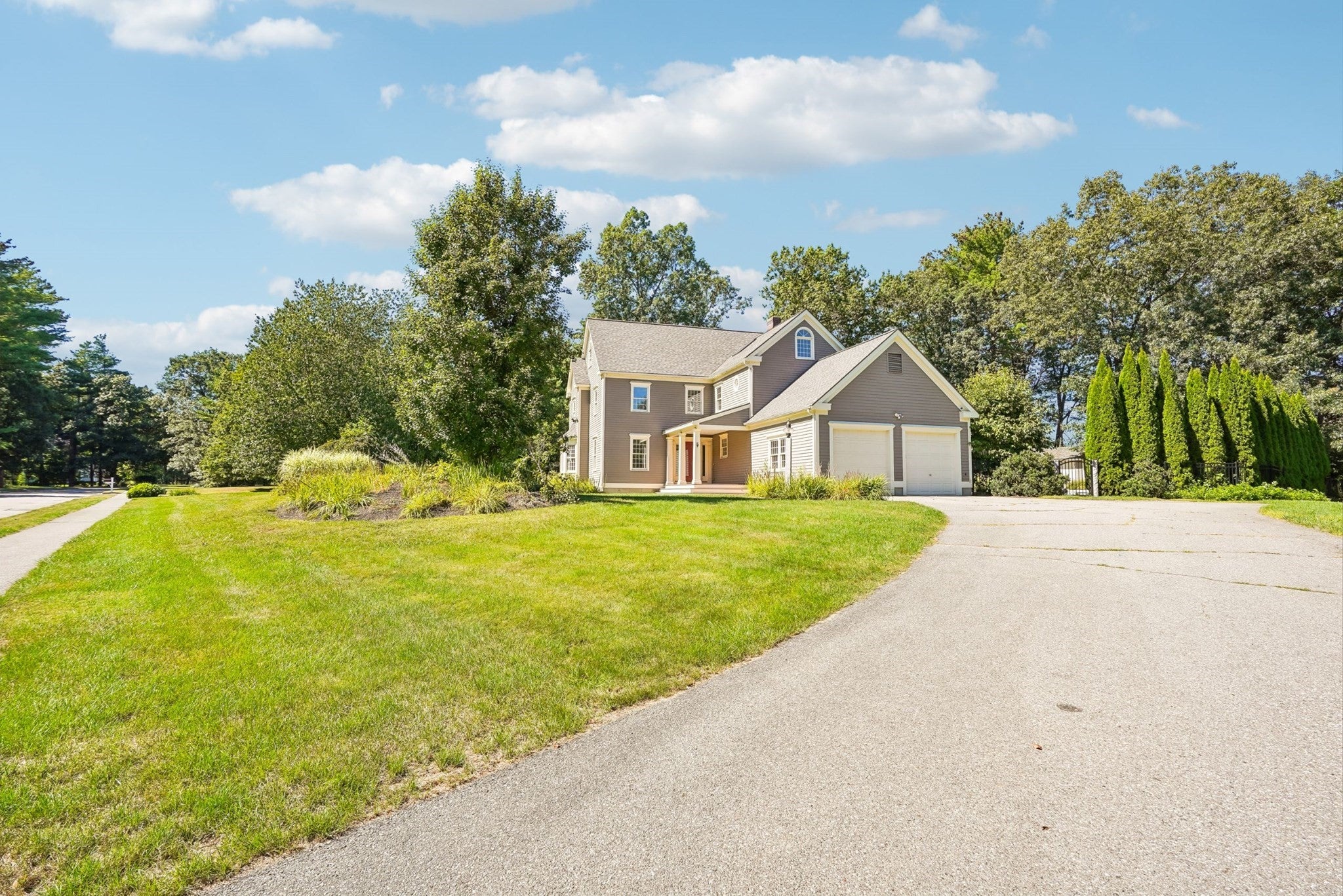 5 Steeple Chase Cir