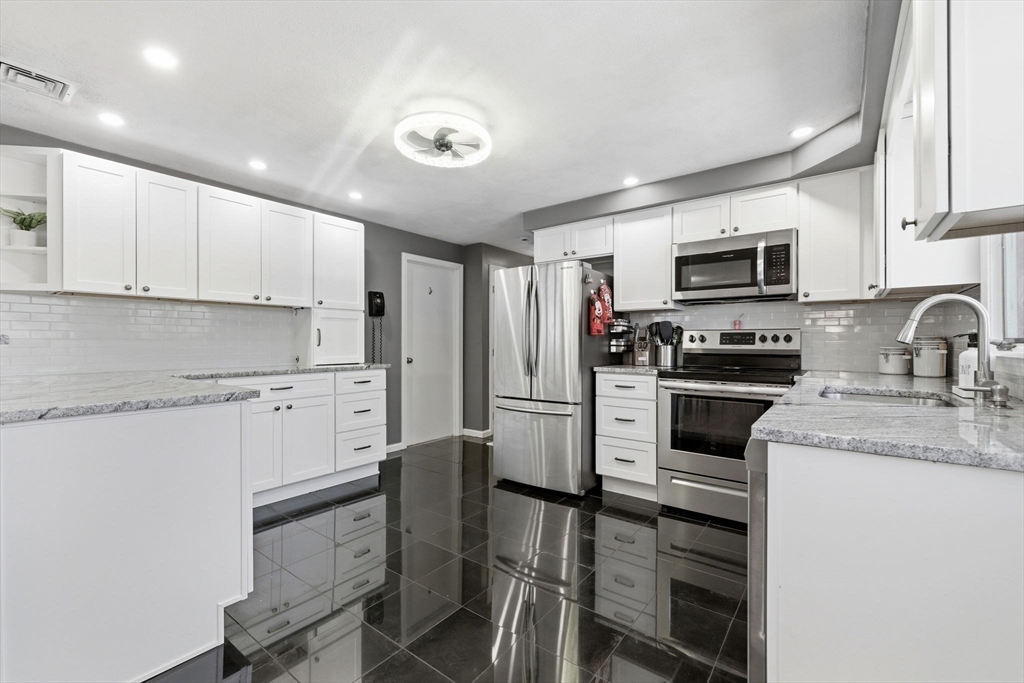12 Bisbee Road