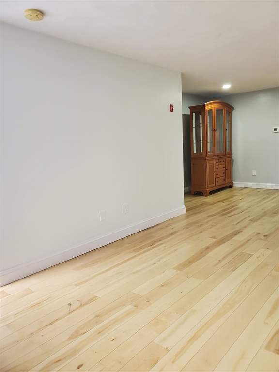 2 Sterling Ln 2