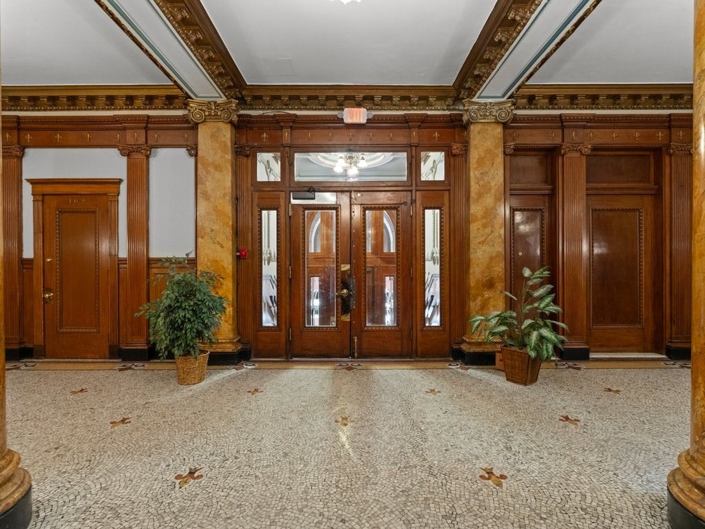 8 Garrison St #212, Boston, MA, 8 Garrison St #212, Boston, MA Photo #1