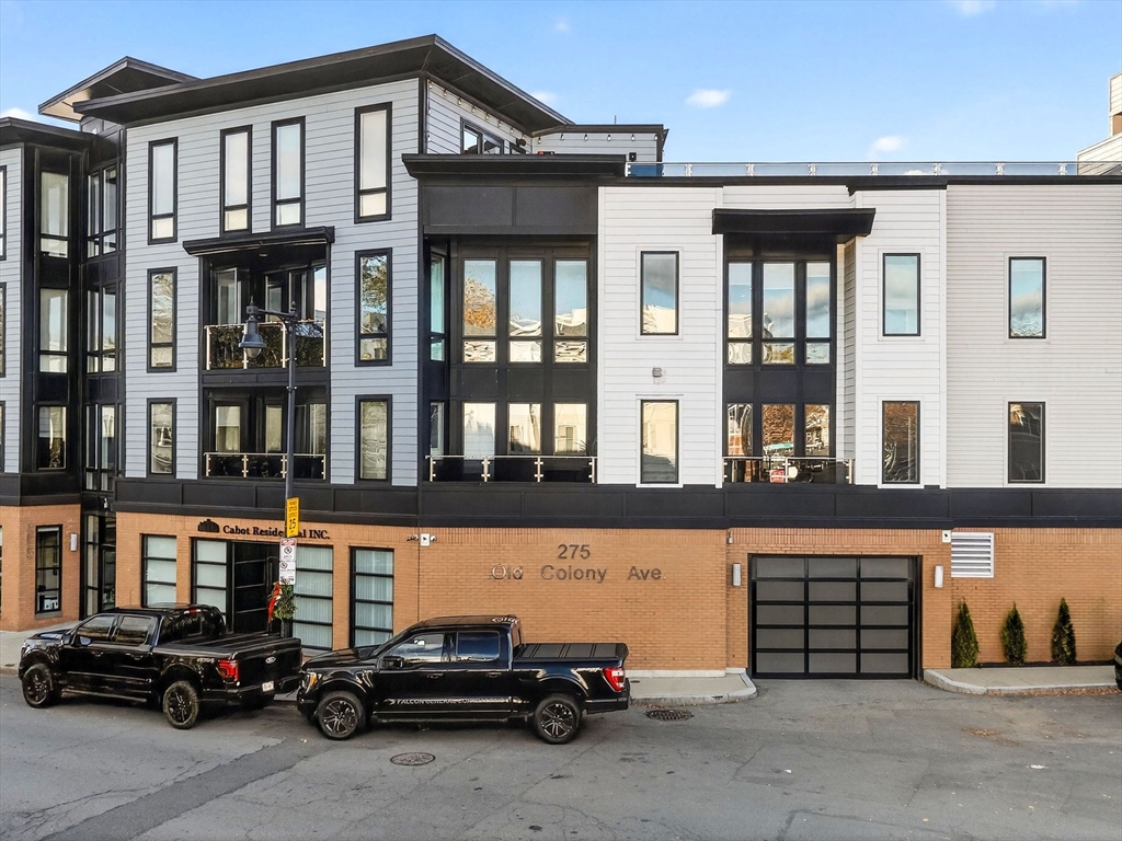 275 Old Colony Ave 6