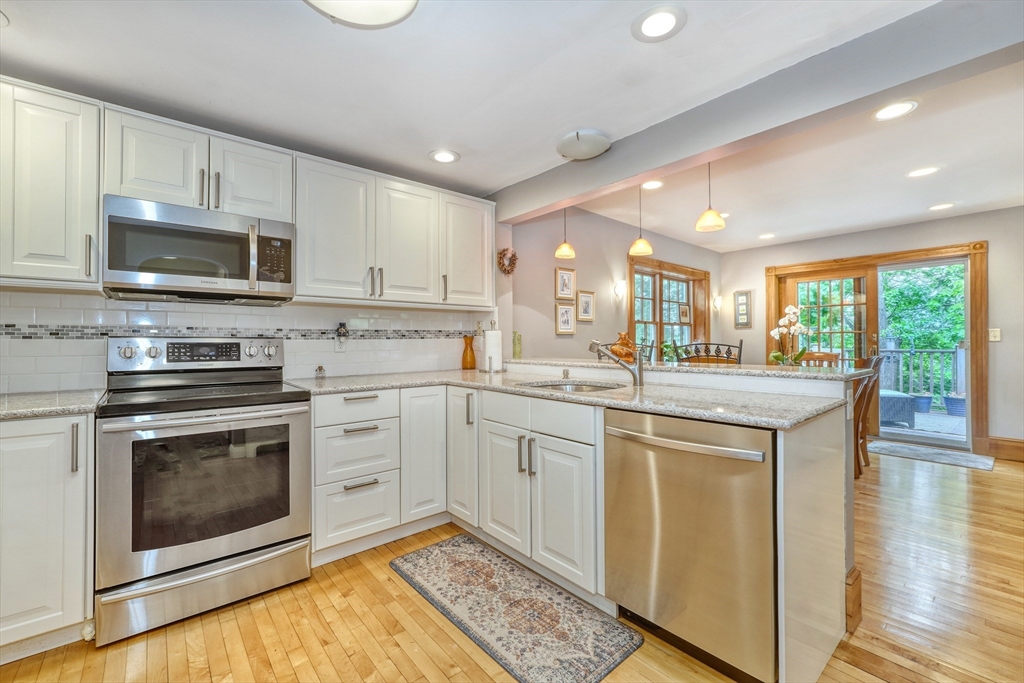25 Grandview Ave