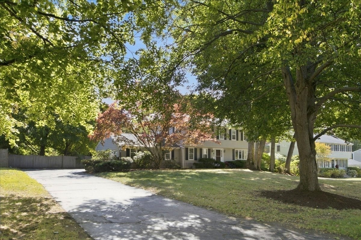 138 Forbes Rd