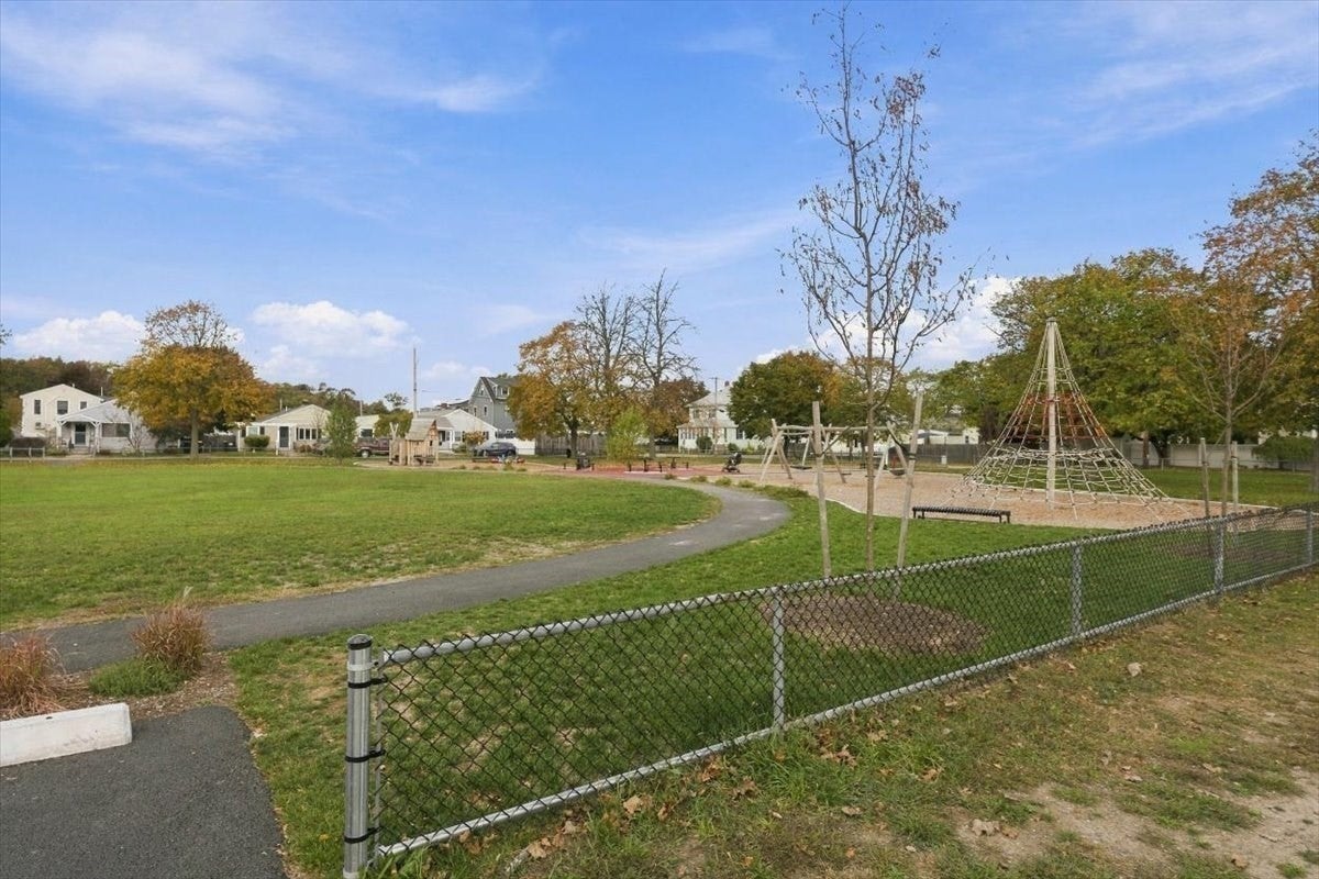 94 Packard Ave, Hull, MA Photo #24