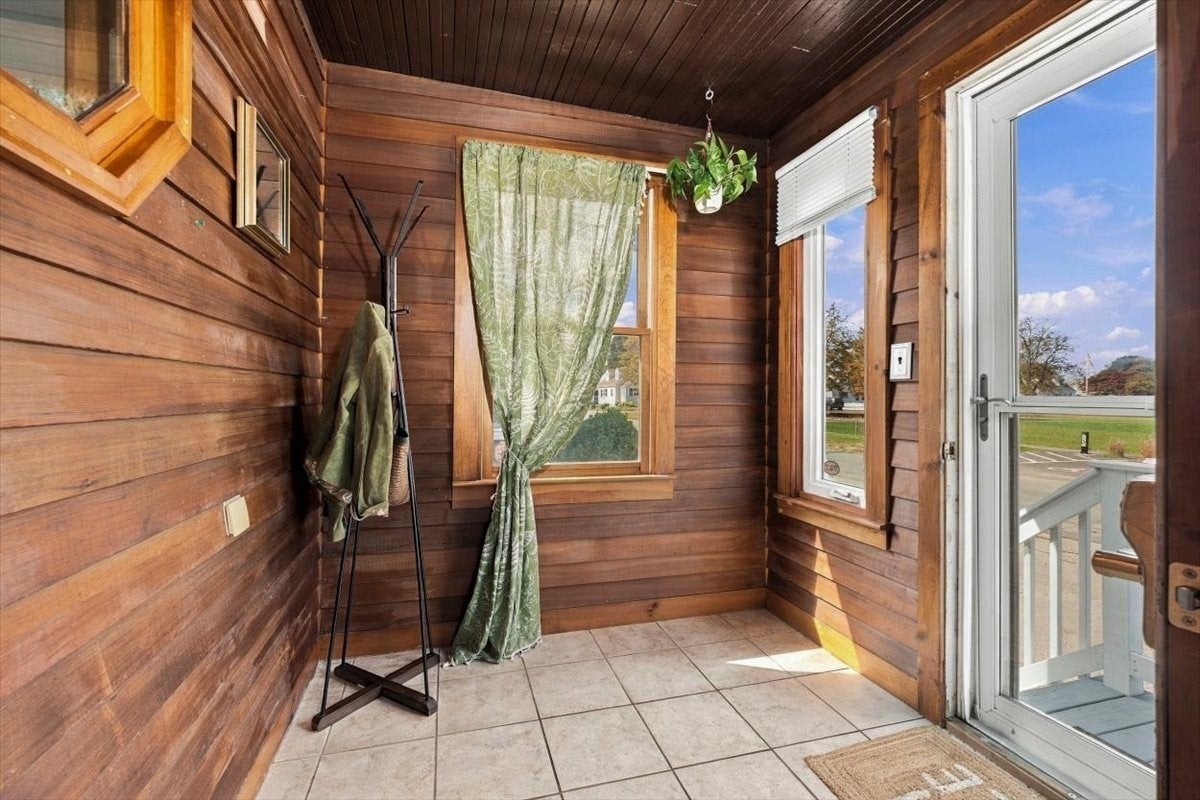 94 Packard Ave, Hull, MA Photo #6