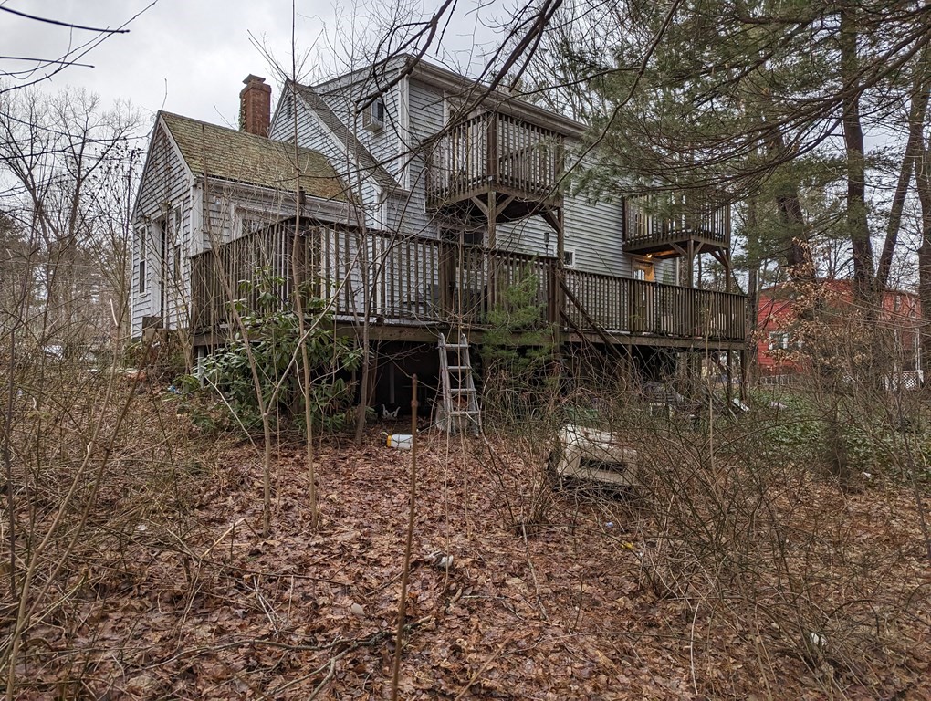 66 Oak St