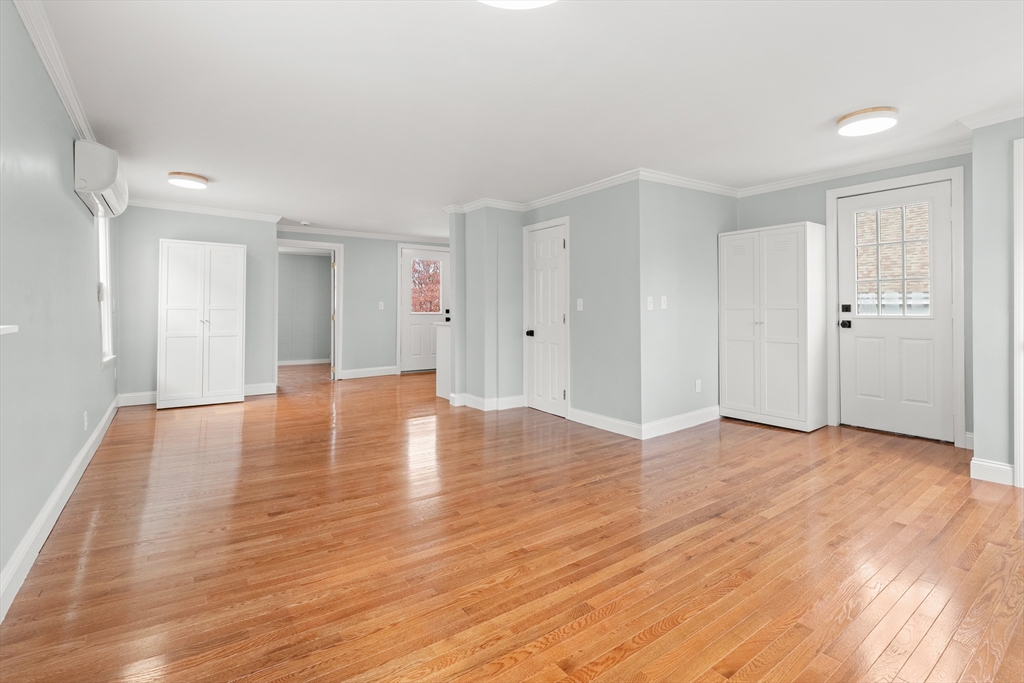141 Prospect St, Gloucester, MA Photo #7