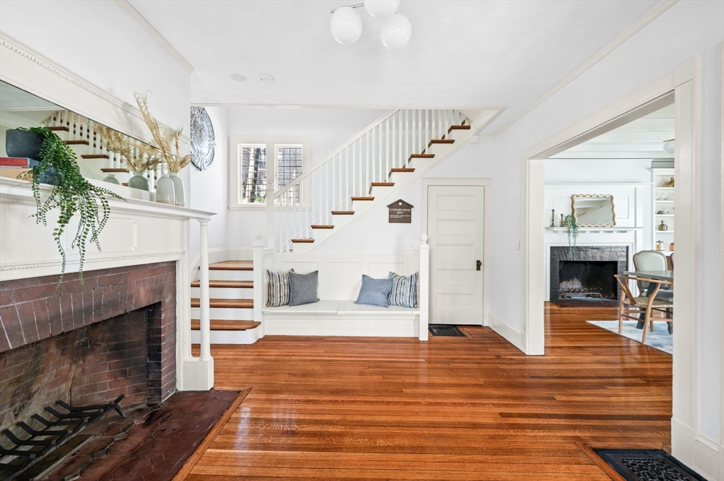 25 Greystone Rd