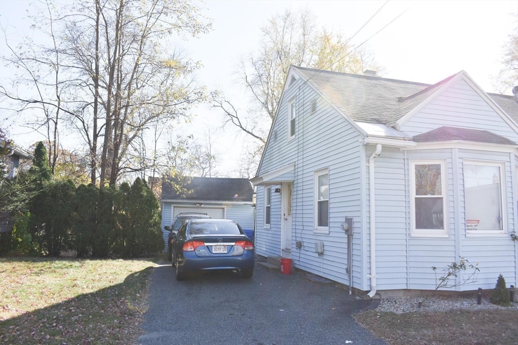 33 Farnsworth St
