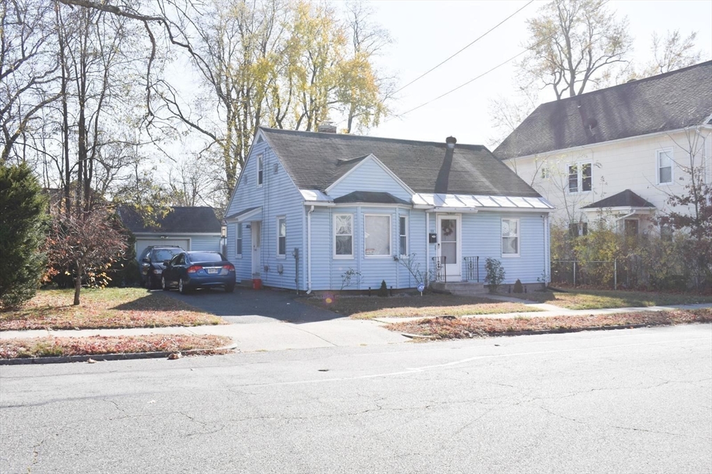 33 Farnsworth St