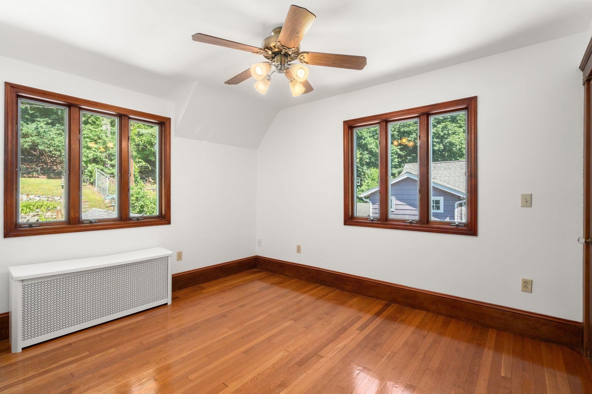 43 Laconia Rd, Worcester, MA, 43 Laconia Rd, Worcester, MA Photo #15