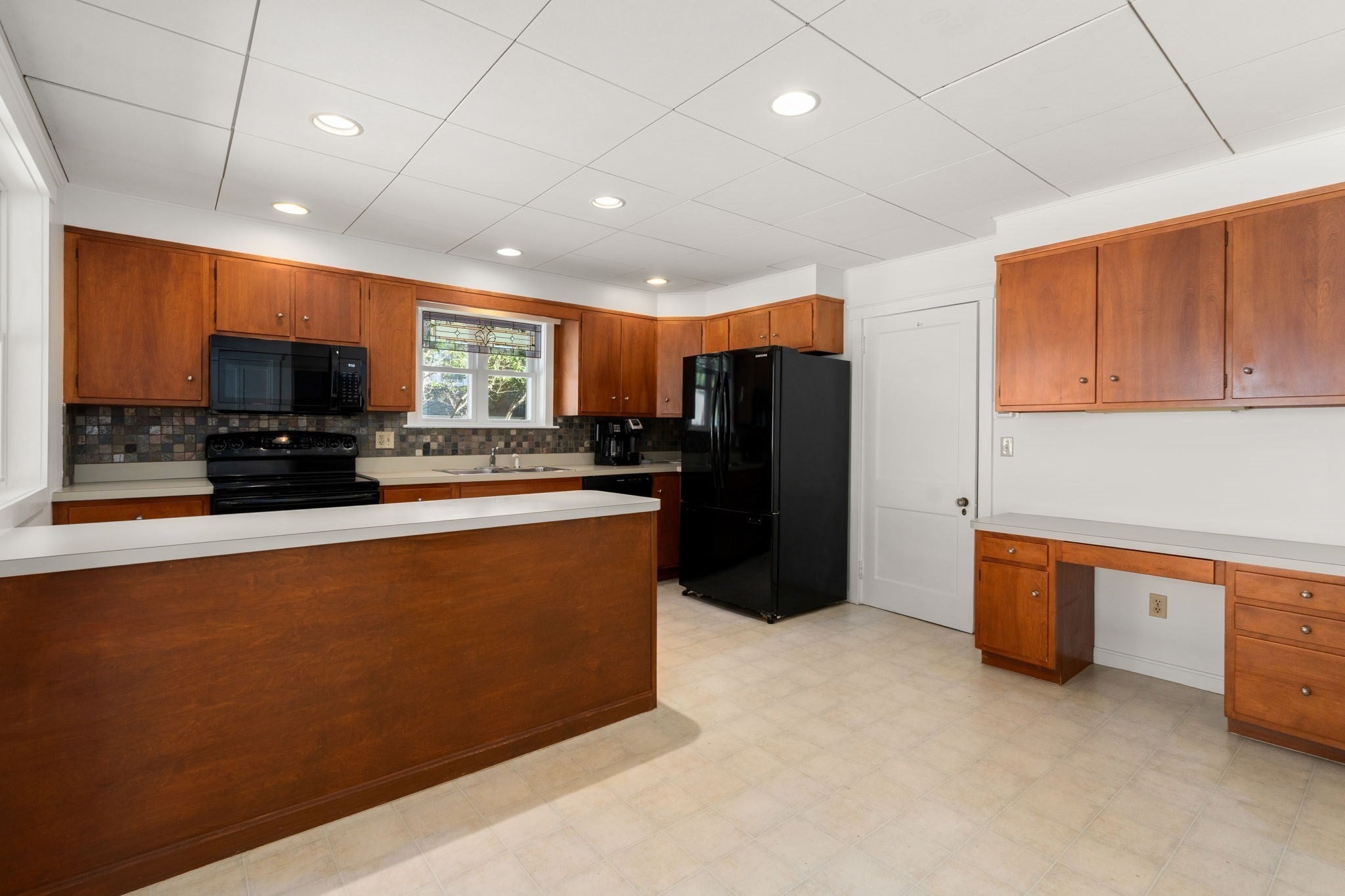 43 Laconia Rd, Worcester, MA, 43 Laconia Rd, Worcester, MA Photo #10