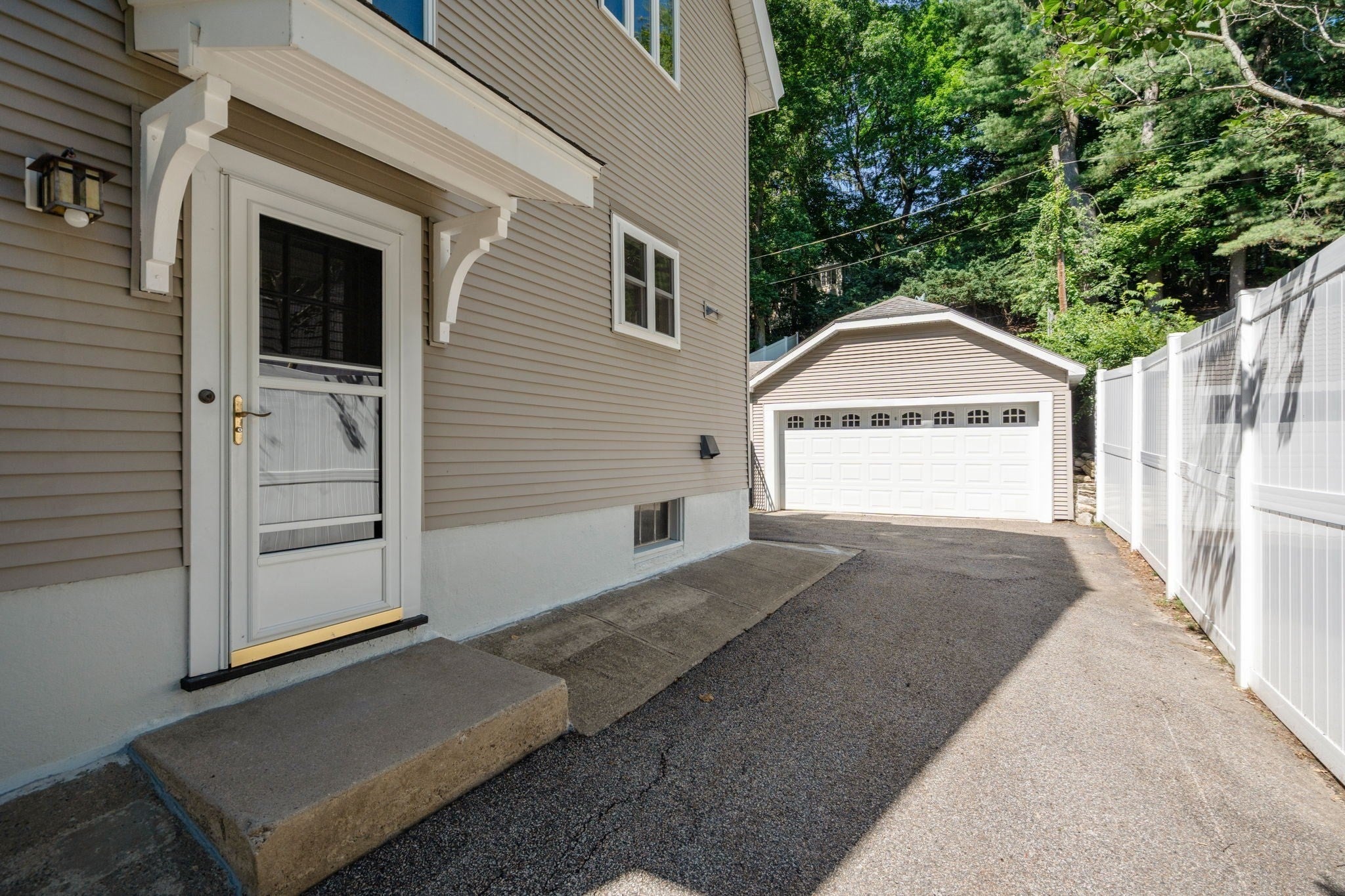 43 Laconia Rd, Worcester, MA, 43 Laconia Rd, Worcester, MA Photo #21