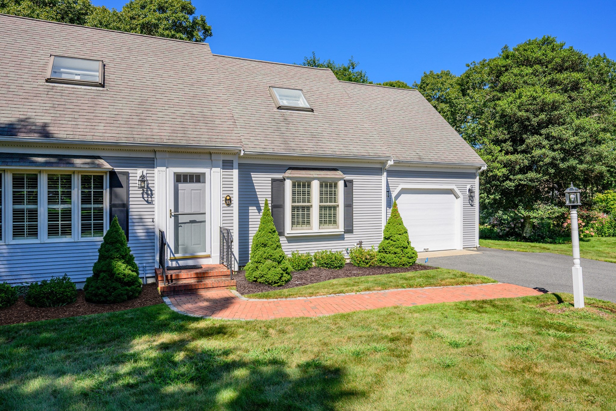 11 Kalmia Way