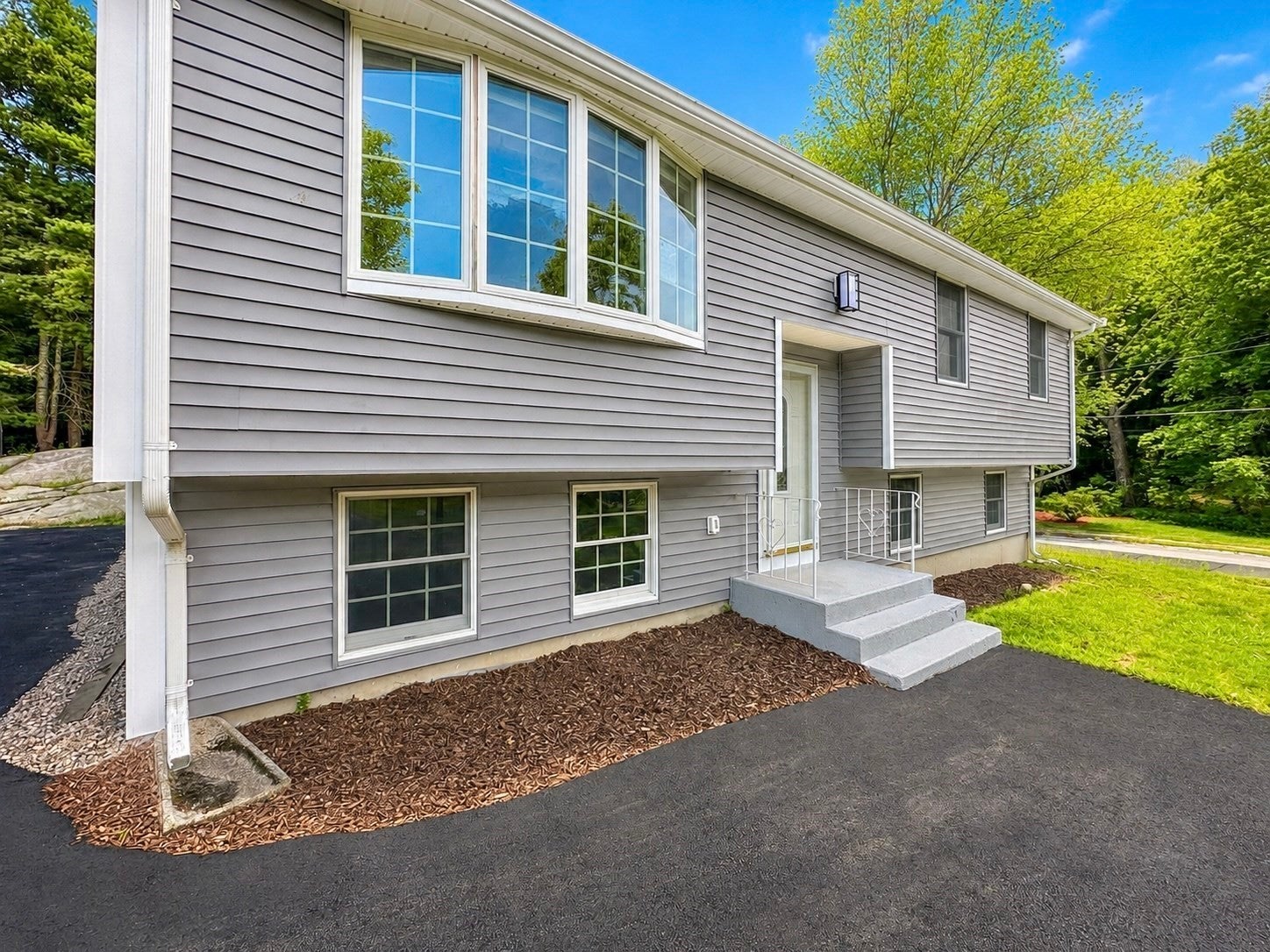 18 Linda St.