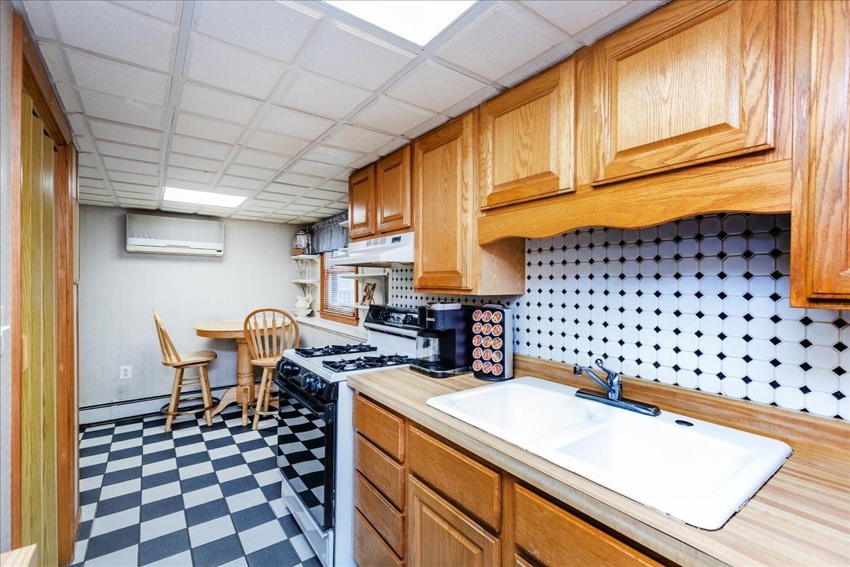 8 Judith Road, Peabody, MA, 8 Judith Road, Peabody, MA Photo #32