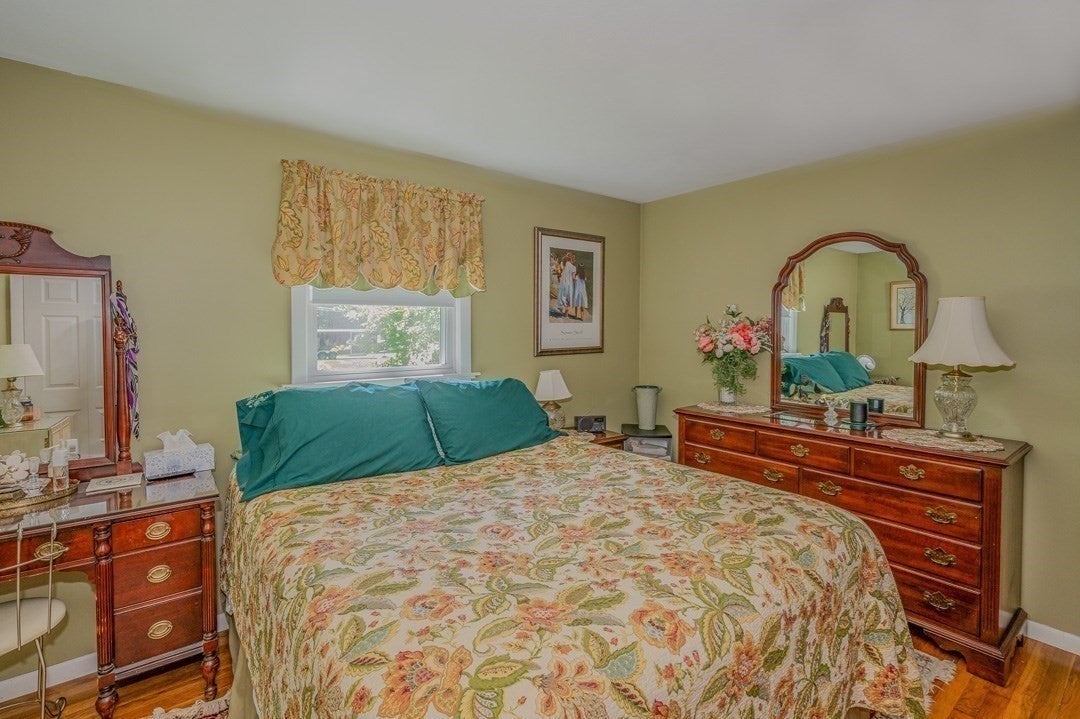 558 Spring St, Hanson, MA, 558 Spring St, Hanson, MA Photo #16