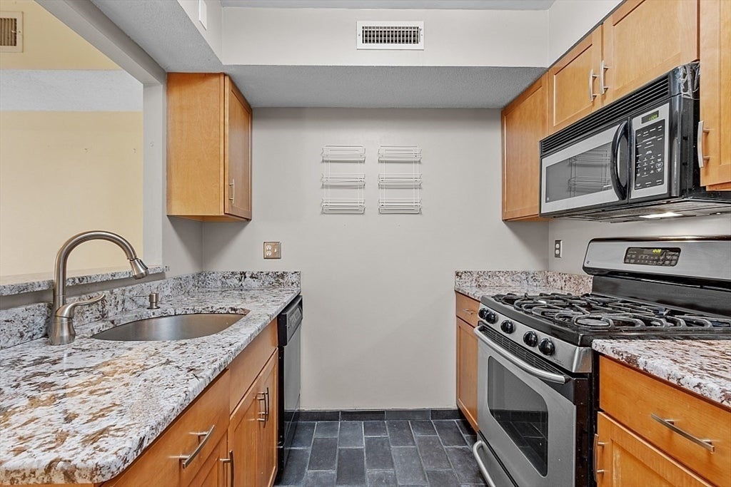 147 Kelton St #717, Boston, MA, 147 Kelton St #717, Boston, MA Photo #8