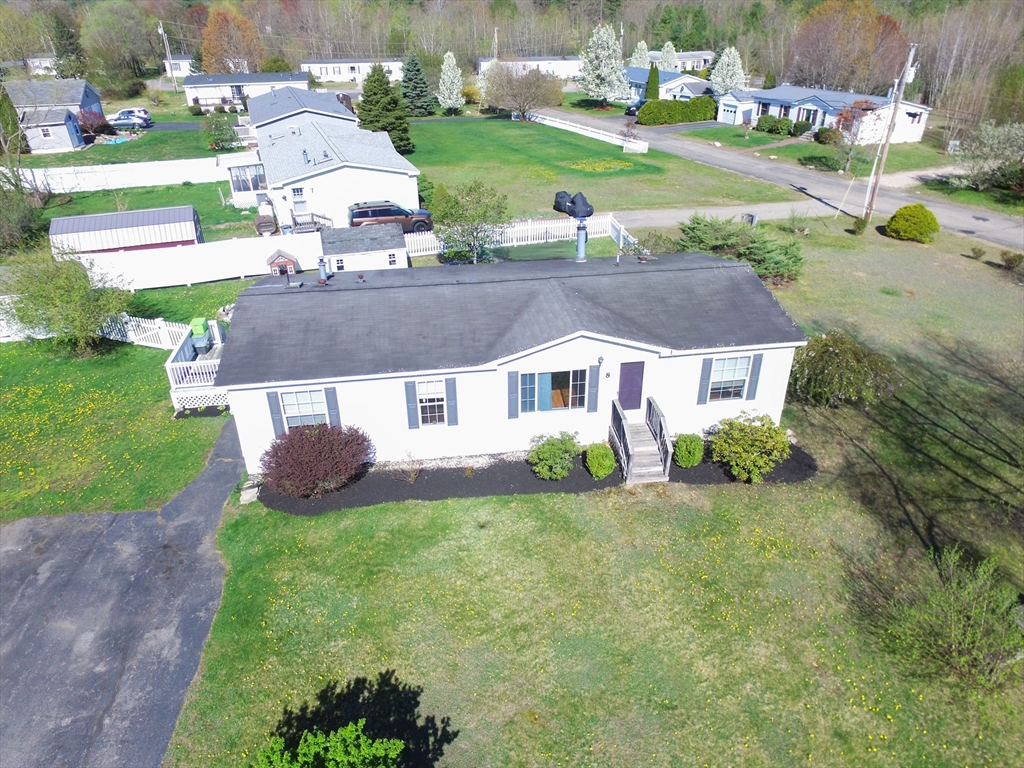 8 Cammett Dr
