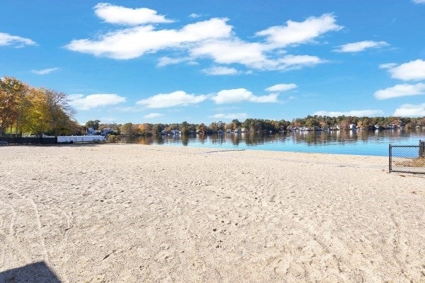 17 Cynthia AVE, Pembroke, MA, 17 Cynthia AVE, Pembroke, MA Photo #15