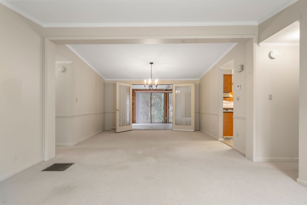 40 Trailwood Drive