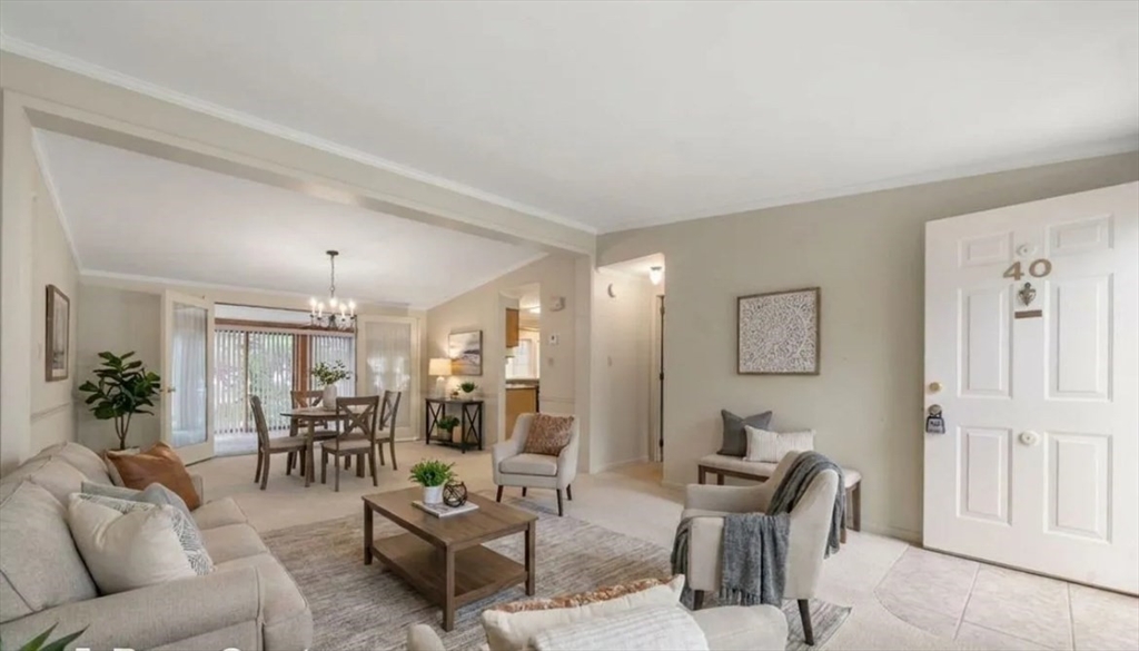 40 Trailwood Drive