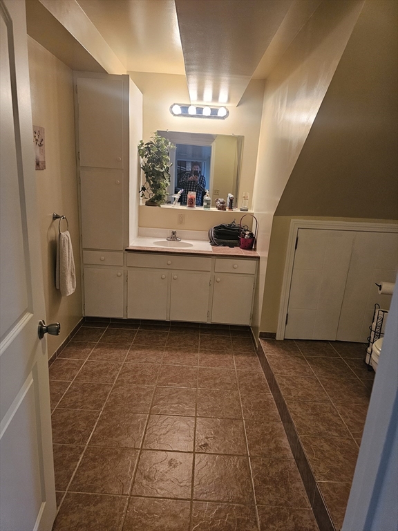 540 Stevens Street, Fall River, MA Photo #25