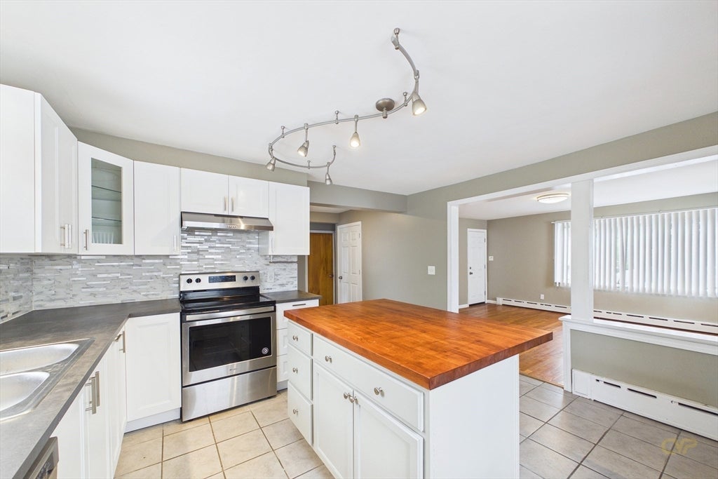 541 Woodman St, Fall River, MA, 541 Woodman St, Fall River, MA Photo #13