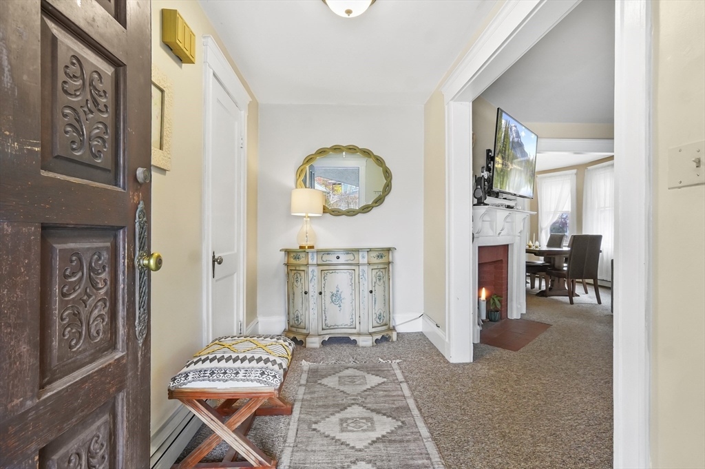 10-12 Faneuil Road