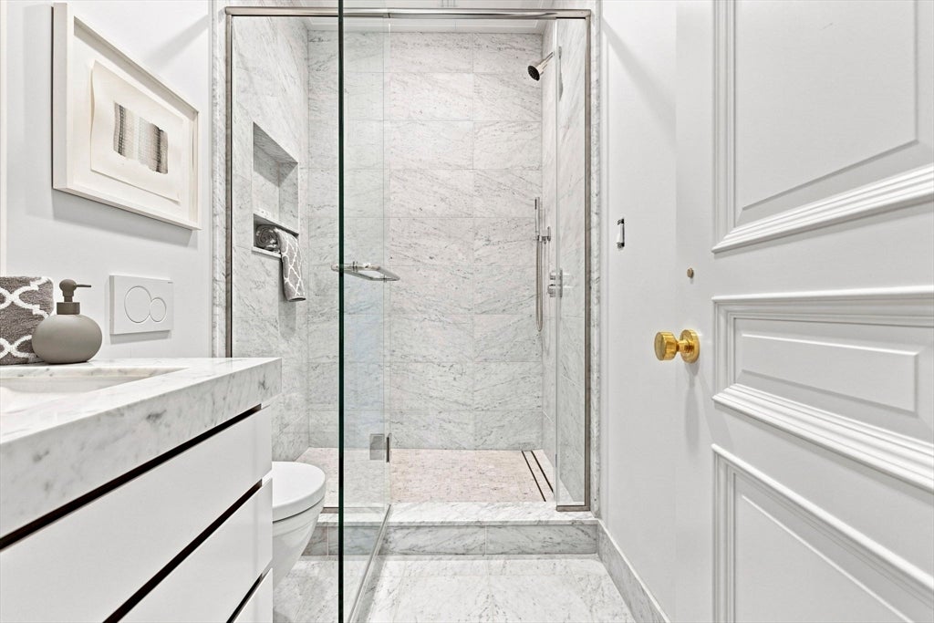 46 Beacon Street #4, Boston, MA Photo #18