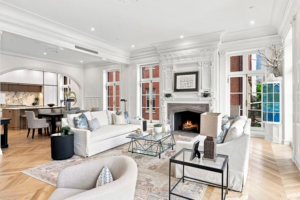 46 Beacon Street 4