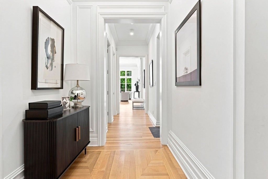 46 Beacon Street #4, Boston, MA Photo #21