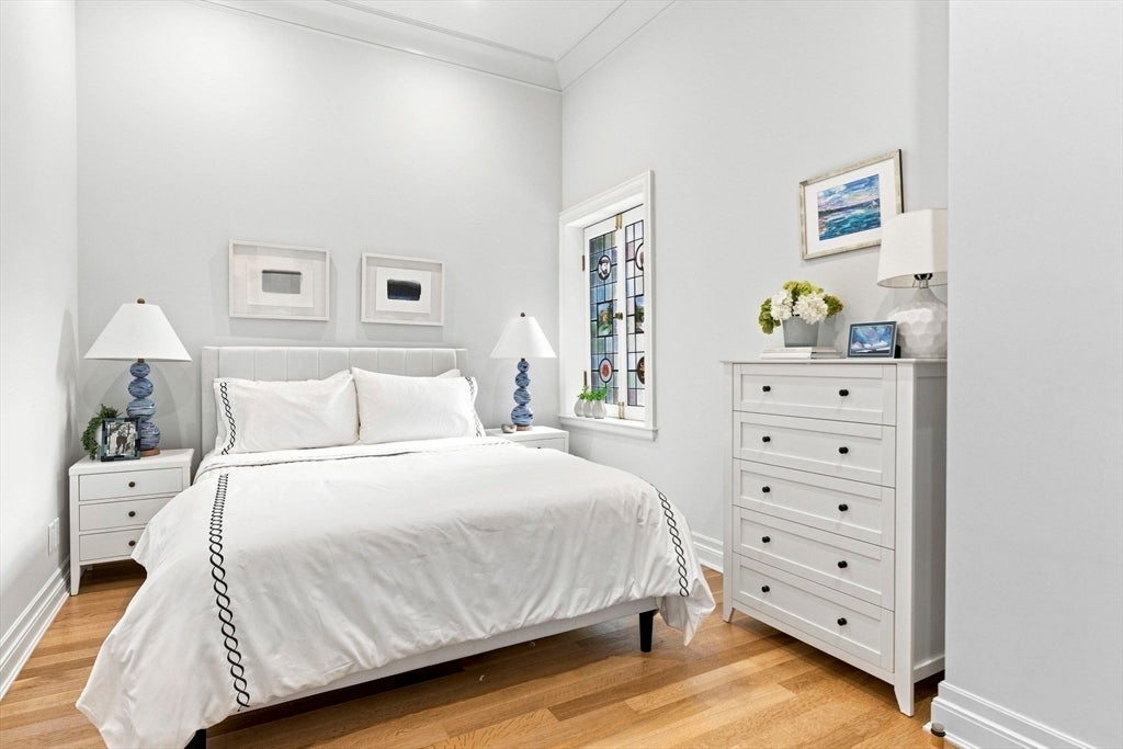 46 Beacon Street #4, Boston, MA Photo #17