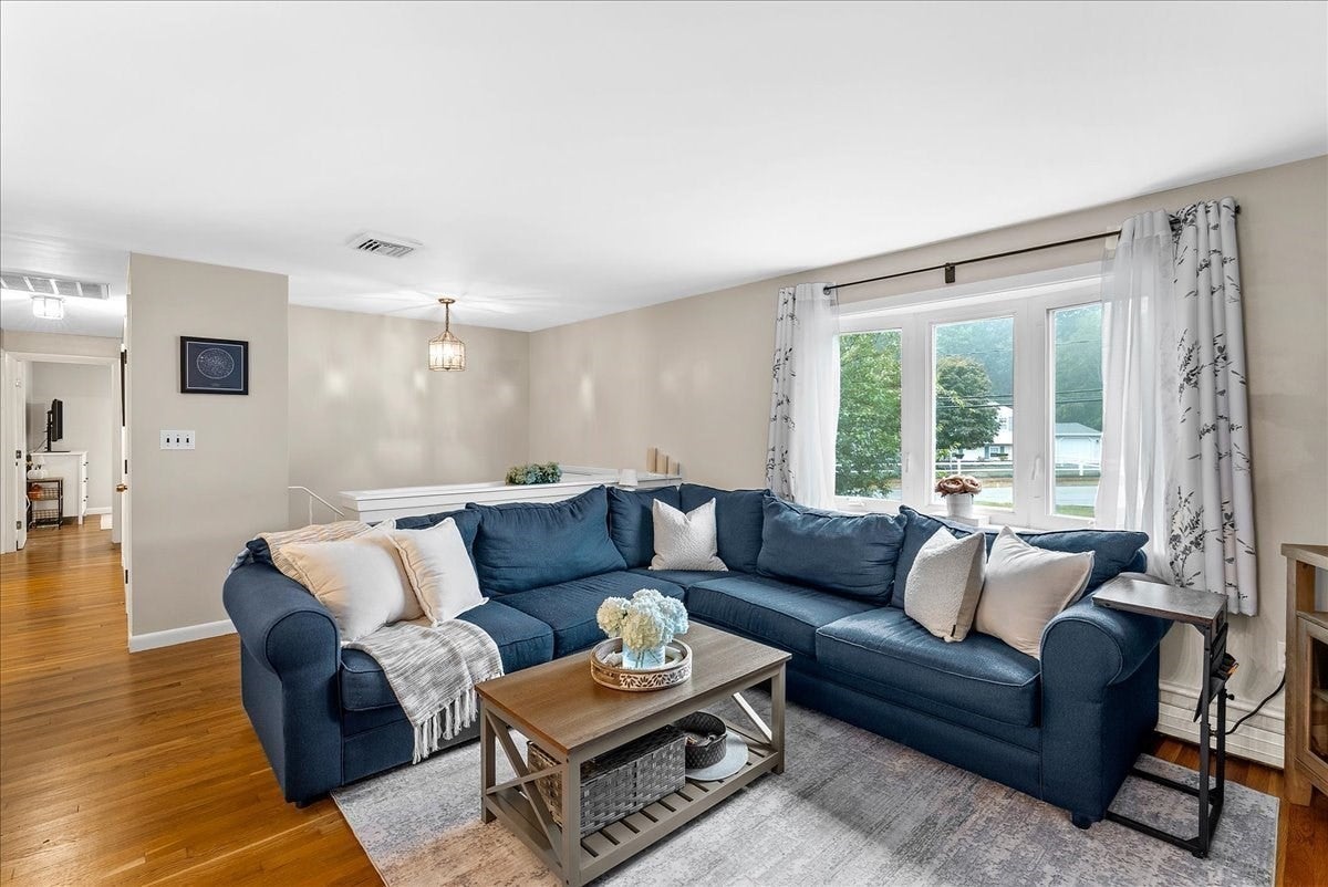 342 Woodland Drive, Hanover, MA, 342 Woodland Drive, Hanover, MA Photo #3