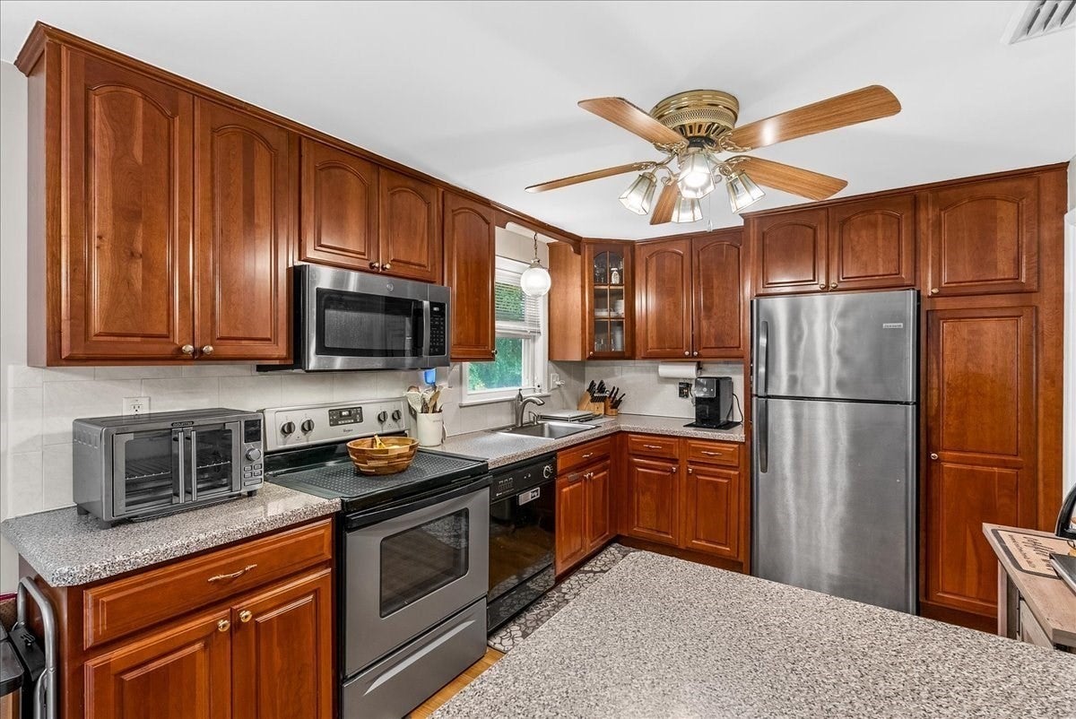 342 Woodland Drive, Hanover, MA, 342 Woodland Drive, Hanover, MA Photo #9