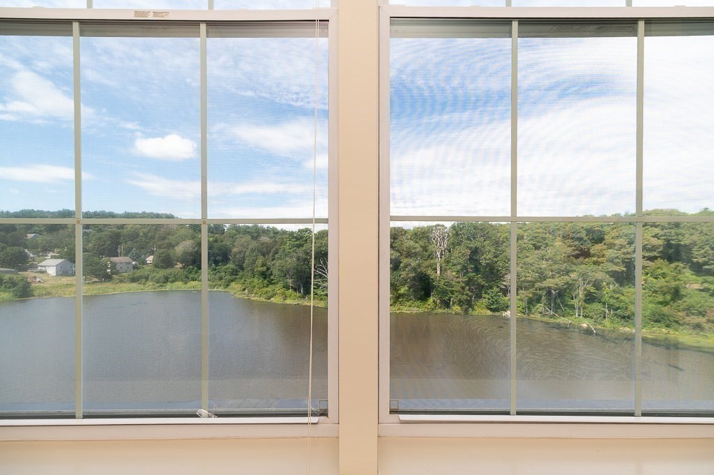 24 Cobblestone Ln 603