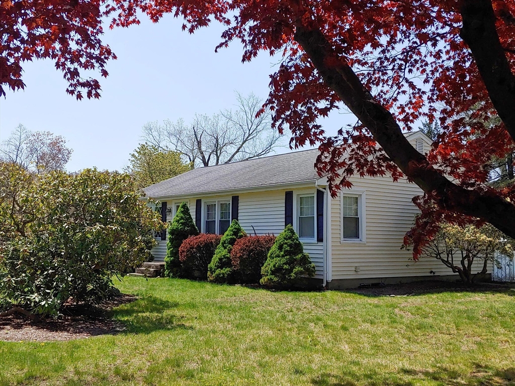 39 Elvira St, Bellingham, MA, 39 Elvira St, Bellingham, MA Photo #4